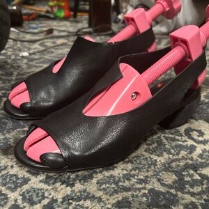 Officine Creative Black Leather Peep-Toe Slingback Heels